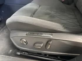 Volkswagen Golf thumbnail 8