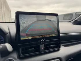 Toyota Yaris thumbnail 12