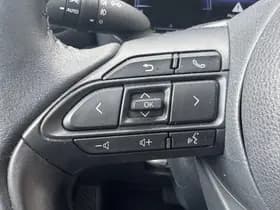 Toyota Yaris thumbnail 24