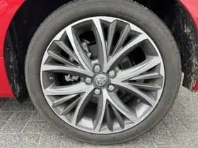 Toyota Yaris thumbnail 30