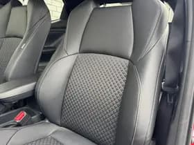 Toyota Yaris thumbnail 31