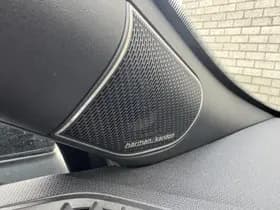 Renault Clio thumbnail 40