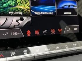 Renault Captur thumbnail 16
