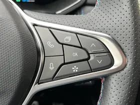 Renault Captur thumbnail 24