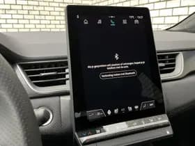 Renault Captur thumbnail 42