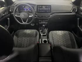 Volkswagen T-Cross thumbnail 3