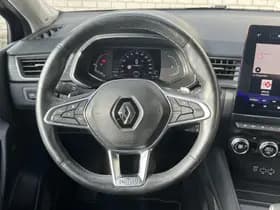Renault Captur thumbnail 24