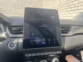Renault Captur thumbnail 37