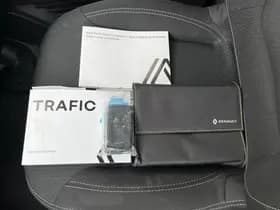Renault Trafic thumbnail 15