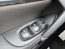 Nissan Qashqai thumbnail 29