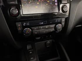 Nissan Qashqai thumbnail 16