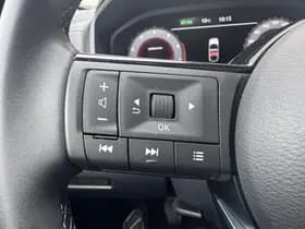 Nissan Qashqai thumbnail 27