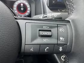 Nissan Qashqai thumbnail 28