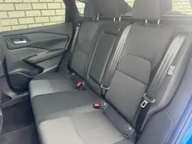 Nissan Qashqai thumbnail 8