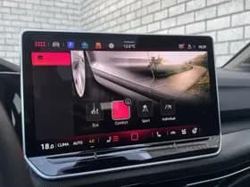 Volkswagen Golf thumbnail 21