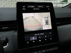 Renault Clio thumbnail 12