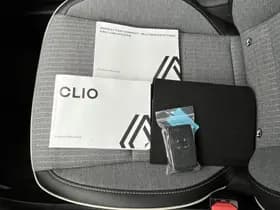 Renault Clio thumbnail 15