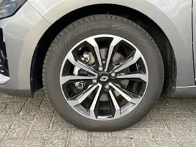 Renault Clio thumbnail 30
