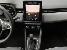 Renault Clio thumbnail 10