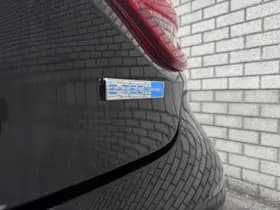 Renault Clio thumbnail 30