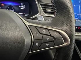 Renault Captur thumbnail 24