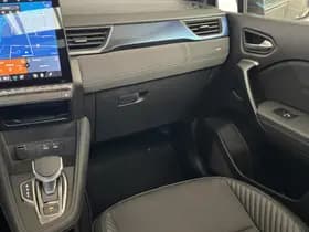 Renault Captur thumbnail 34