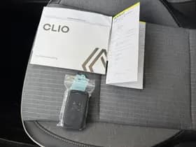 Renault Clio thumbnail 15