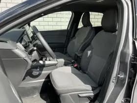 Renault Captur thumbnail 7