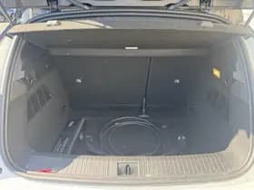 Renault Mégane E-Tech thumbnail 11