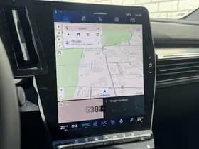 Renault Mégane E-Tech thumbnail 13