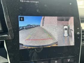 Renault Mégane E-Tech thumbnail 14