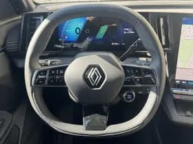 Renault Mégane E-Tech thumbnail 30