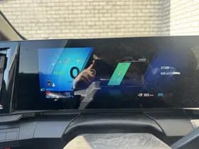 Renault Mégane E-Tech thumbnail 4