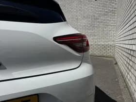 Renault Clio thumbnail 25