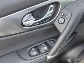 Nissan Qashqai thumbnail 22