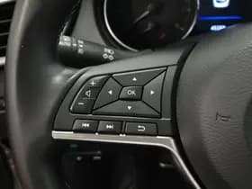 Nissan Qashqai thumbnail 23