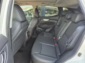 Nissan Qashqai thumbnail 8