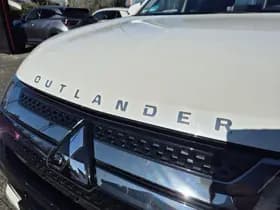 Mitsubishi Outlander thumbnail 13