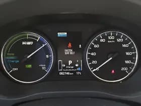 Mitsubishi Outlander thumbnail 4