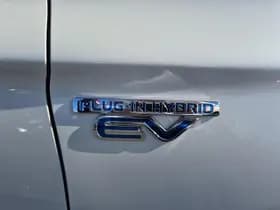 Mitsubishi Outlander thumbnail 33