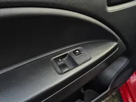 Mitsubishi Space Star thumbnail 19