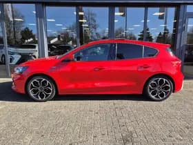 Ford Focus thumbnail 18