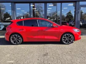 Ford Focus thumbnail 19
