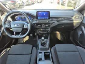 Ford Focus thumbnail 3