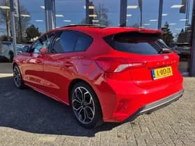 Ford Focus thumbnail 6
