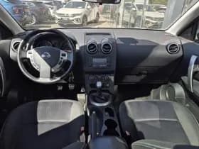 Nissan Qashqai thumbnail 3