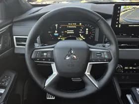 Mitsubishi Outlander thumbnail 37