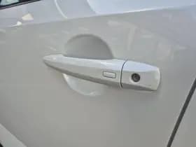 Nissan Qashqai thumbnail 49