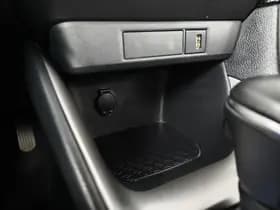 Toyota Yaris thumbnail 35