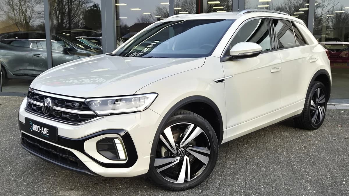 Volkswagen T-Roc — foto 1